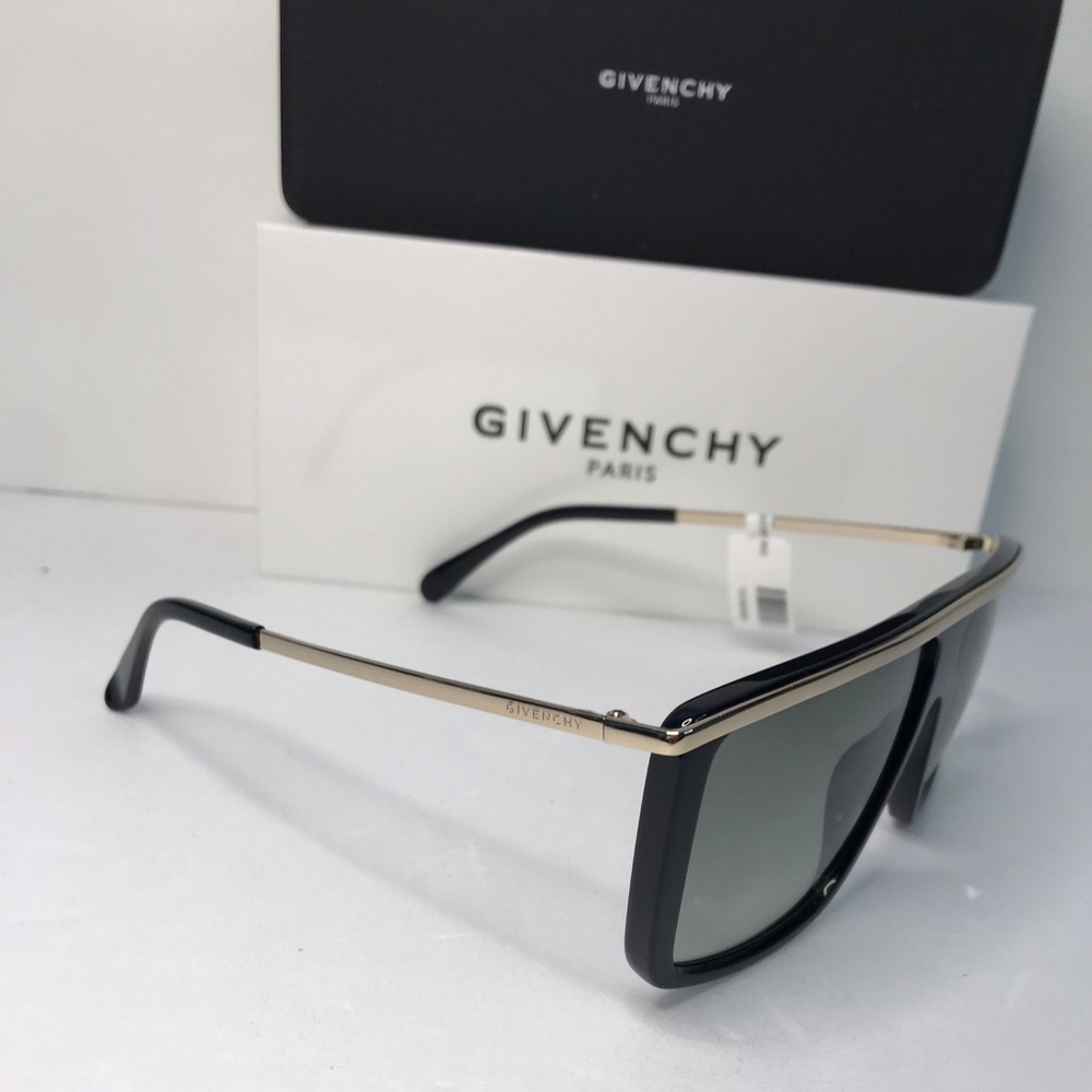 💯original Givenchy Grey Gradient Square Ladies Sunglasses GV 7146/G/S  62/11. - Picture 4 of 13